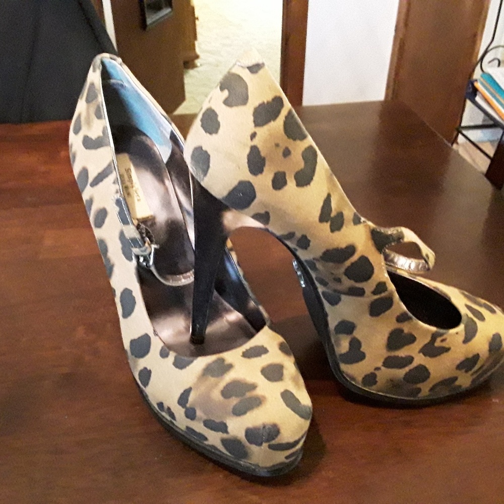 Shoes